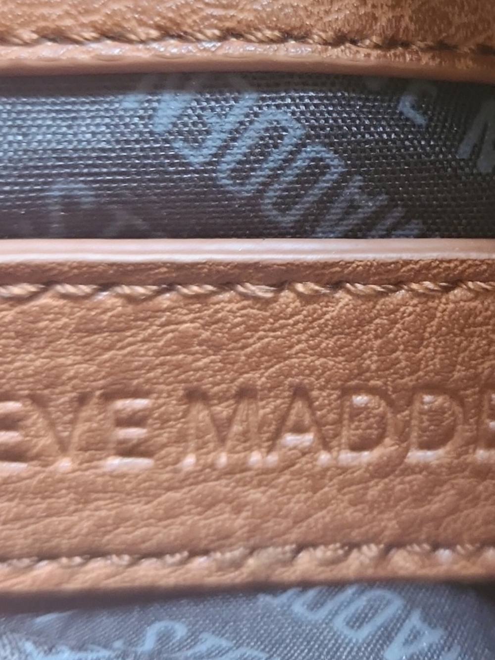 Steve Madden BGLAMM Signature Brown Crossbody Messenger Adjustable Strap Bag - Picture 2 of 12